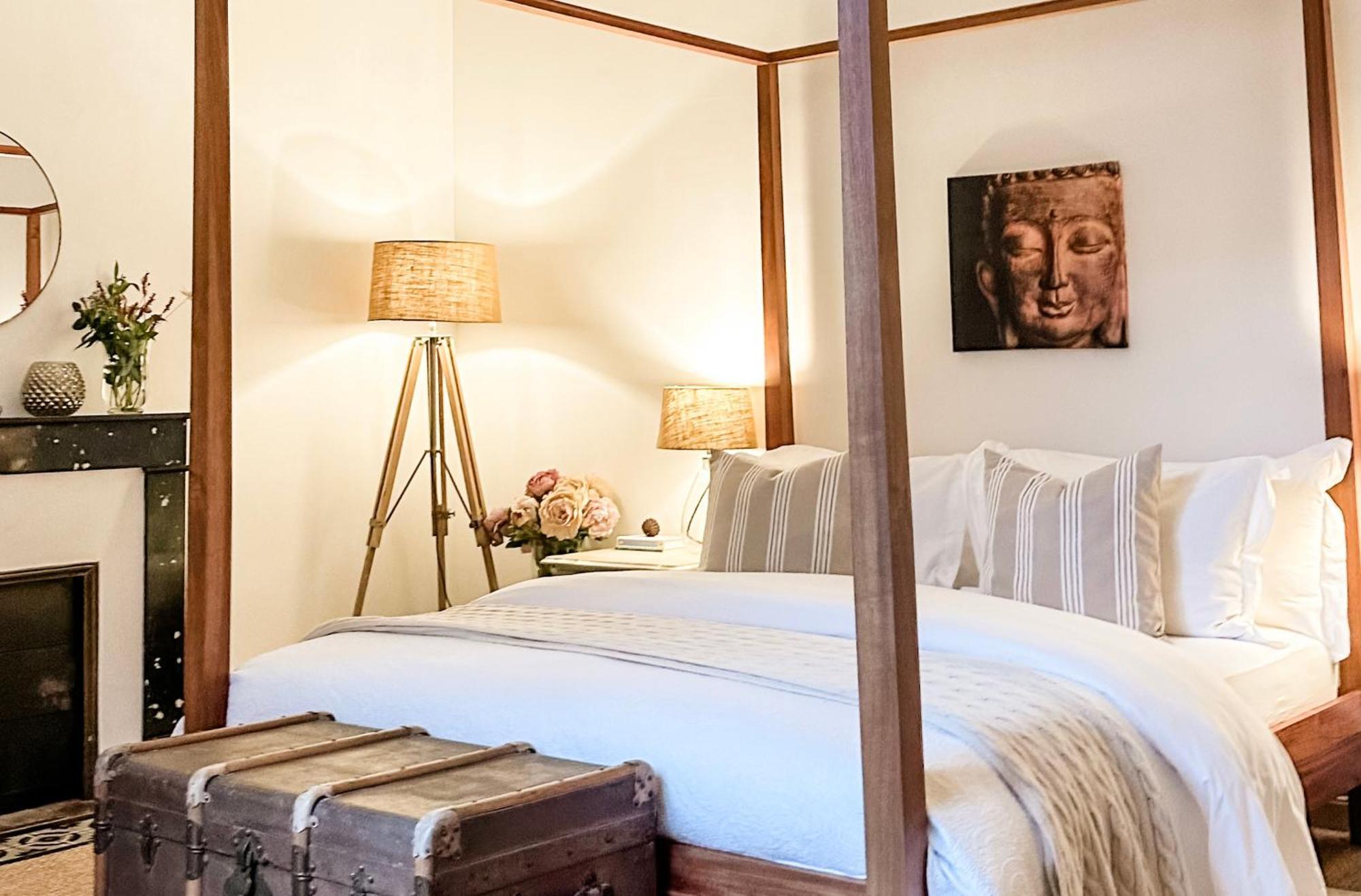 Dix Restaurant & Chambres D'Hotes, Sainte-Alvere, Dordogne エクステリア 写真